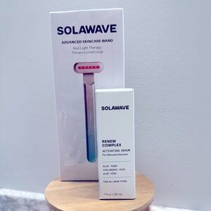 Solawave 4-in-1 Radiant Renewal Wand and Serum Bundle